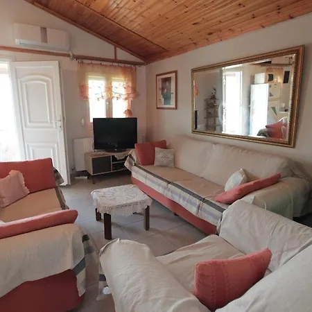 Tatil Evi Georgia's Summer Nea Kallikrateia